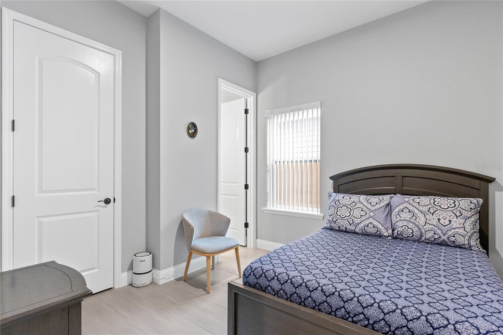 Bedroom with full bath. - 6526 CIRCLE ROCK WAY, ST CLOUD