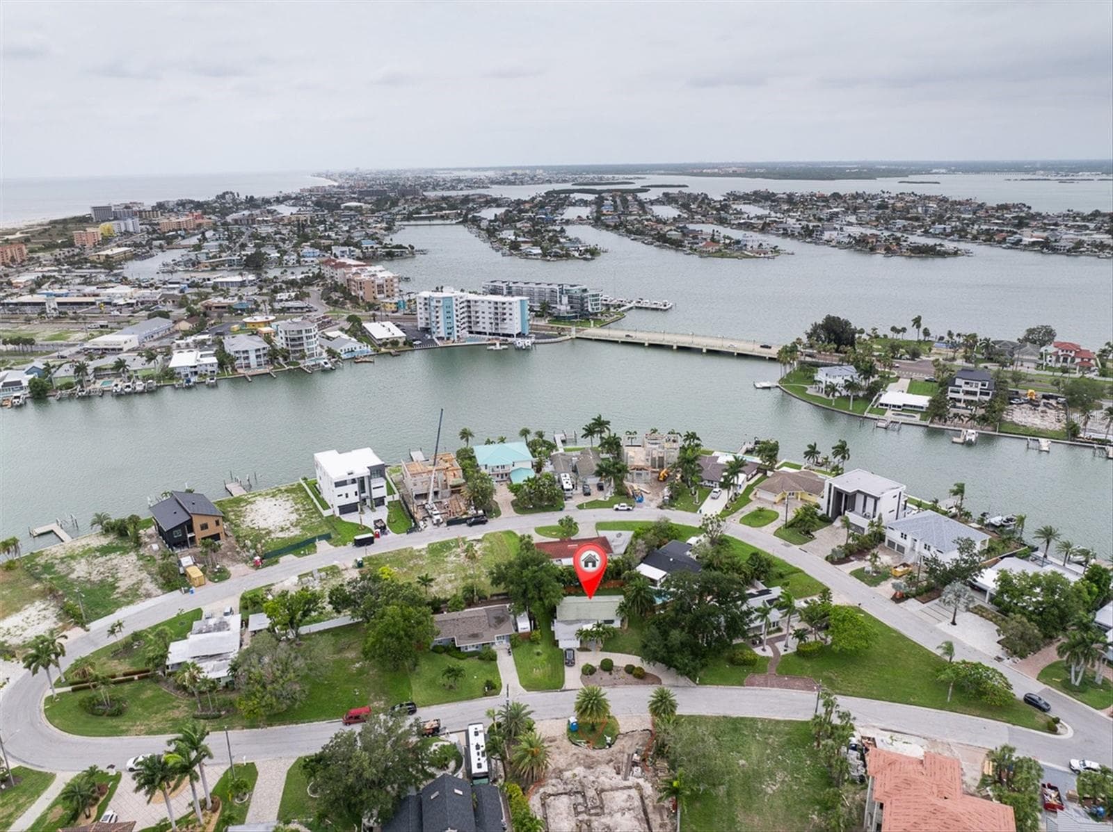 Single Family Residence at 55A DOLPHIN DR, TREASURE ISLAND, photo 31 of 36