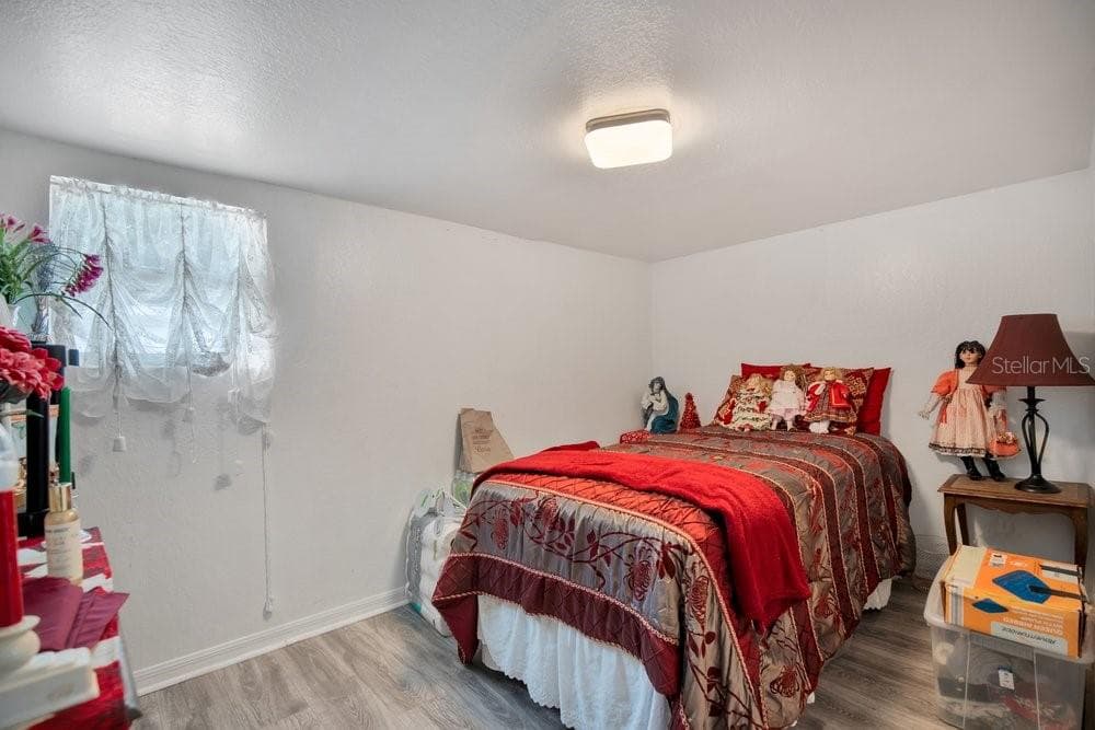 Mobile Home at 18222 LYNBROOK RD, ORLANDO, photo 12 of 45