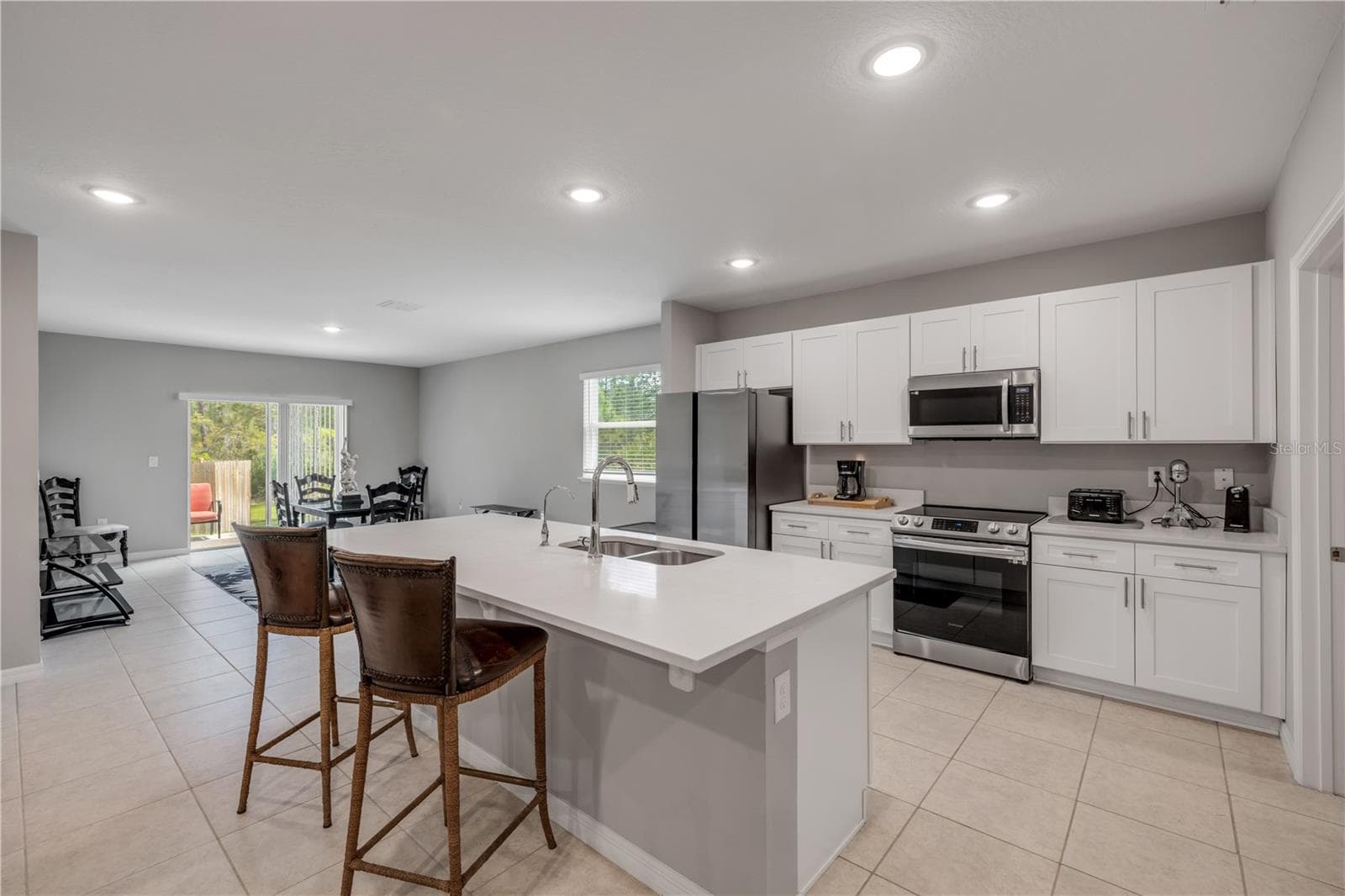 Kitchen w/Granite Countertops - 703 VOLCO RD, EDGEWATER