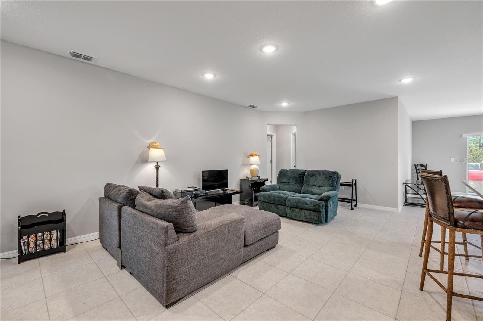 Living Room - 703 VOLCO RD, EDGEWATER