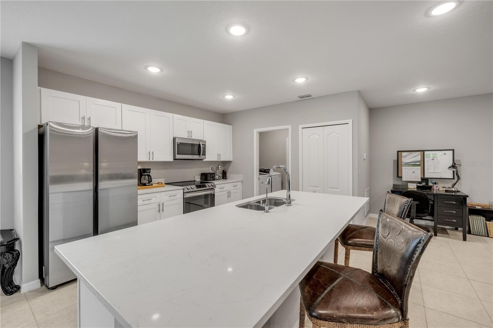 Eat-In Kitchen - 703 VOLCO RD, EDGEWATER