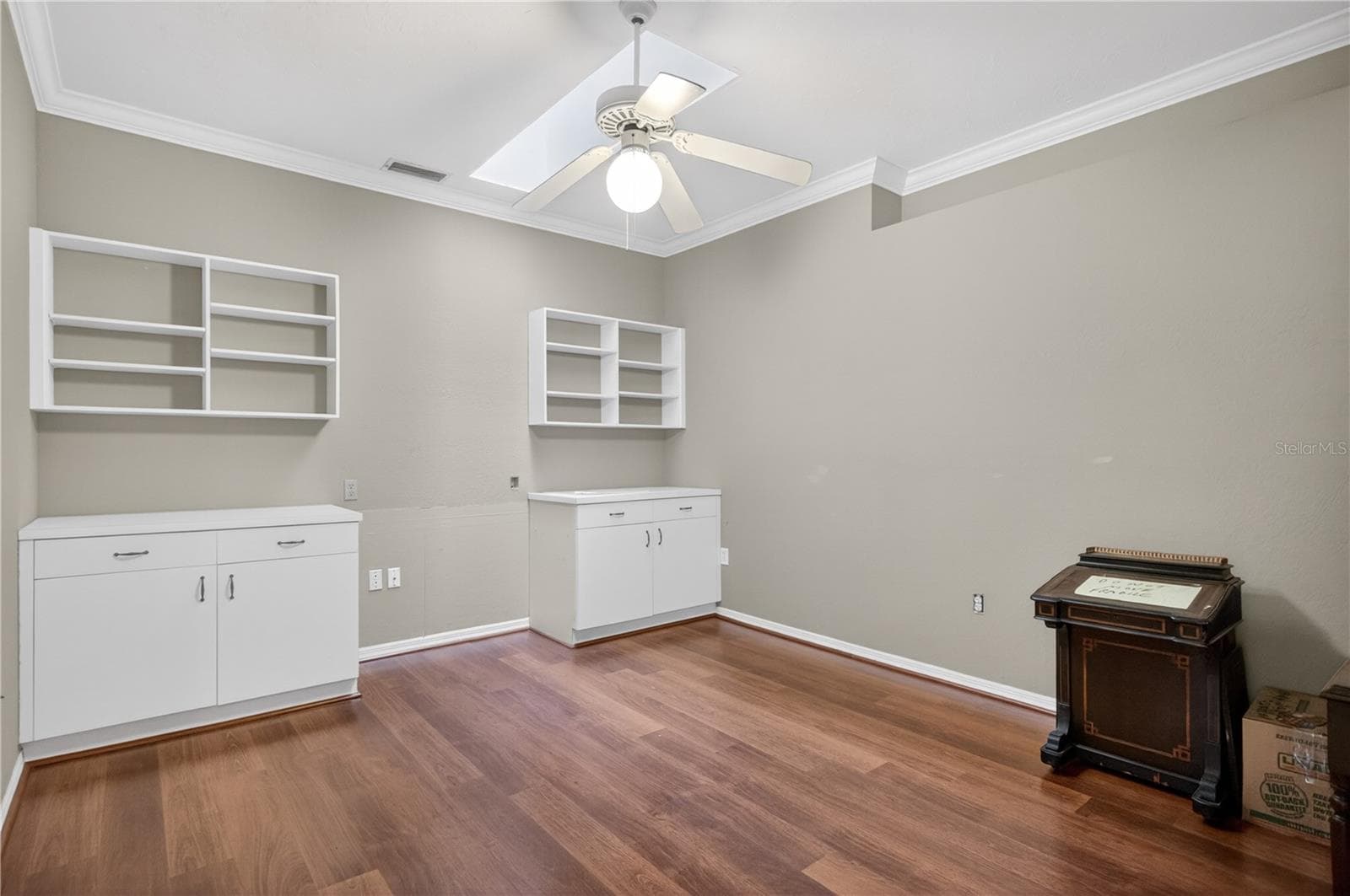 Den office at center of villa includes built in for office or storage - 6948 STONEYWALK CT, BRADENTON