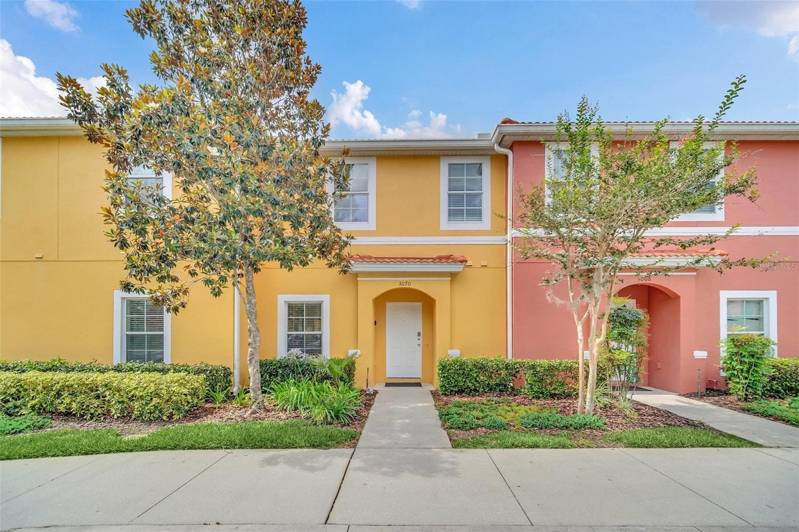 3070 YELLOW LANTANA LN