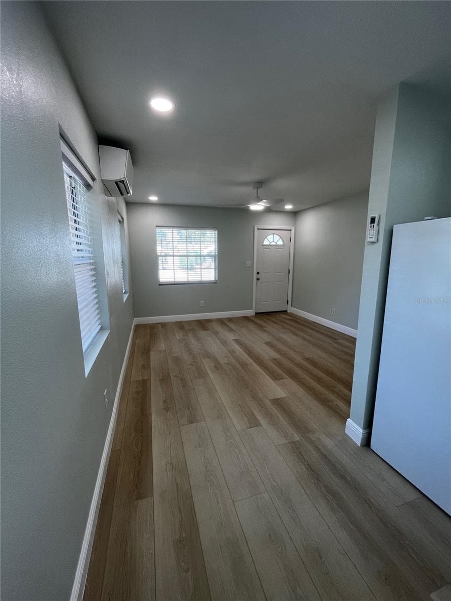 Duplex at 260 20TH AVE S, ST PETERSBURG, photo 17 of 36