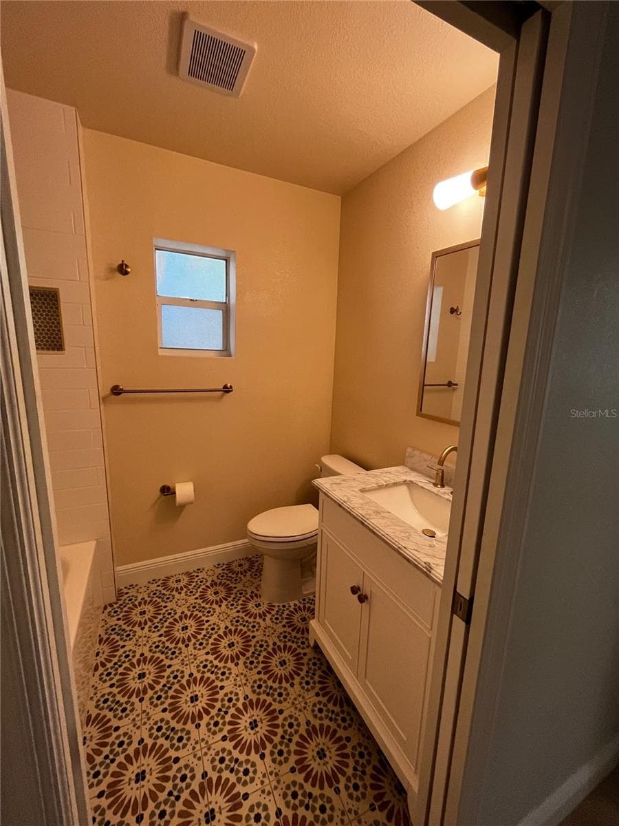 Duplex at 260 20TH AVE S, ST PETERSBURG, photo 25 of 36