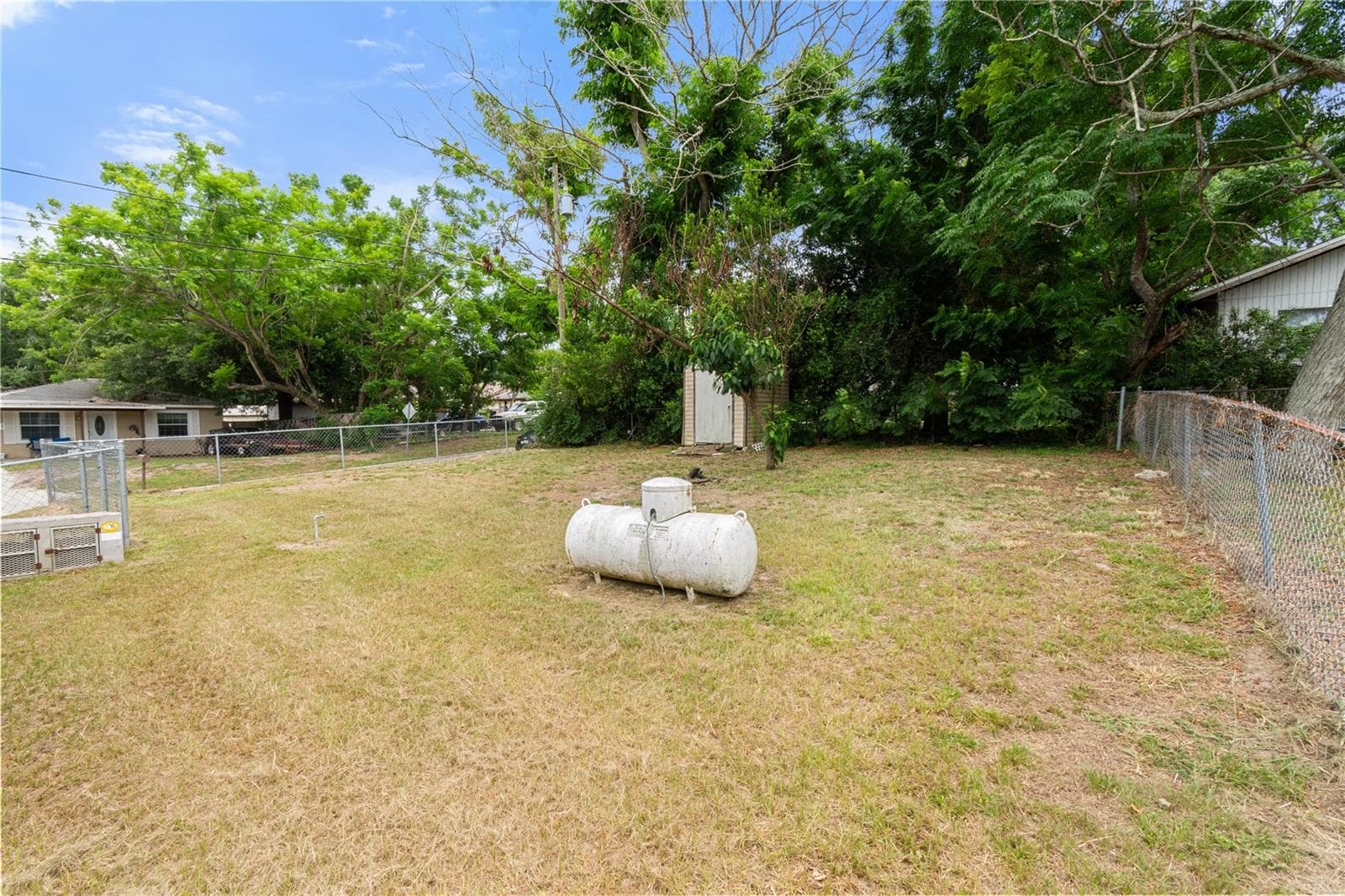 Single Family Residence at 301 WEAVER AVE, LAKE WALES, photo 15 of 16