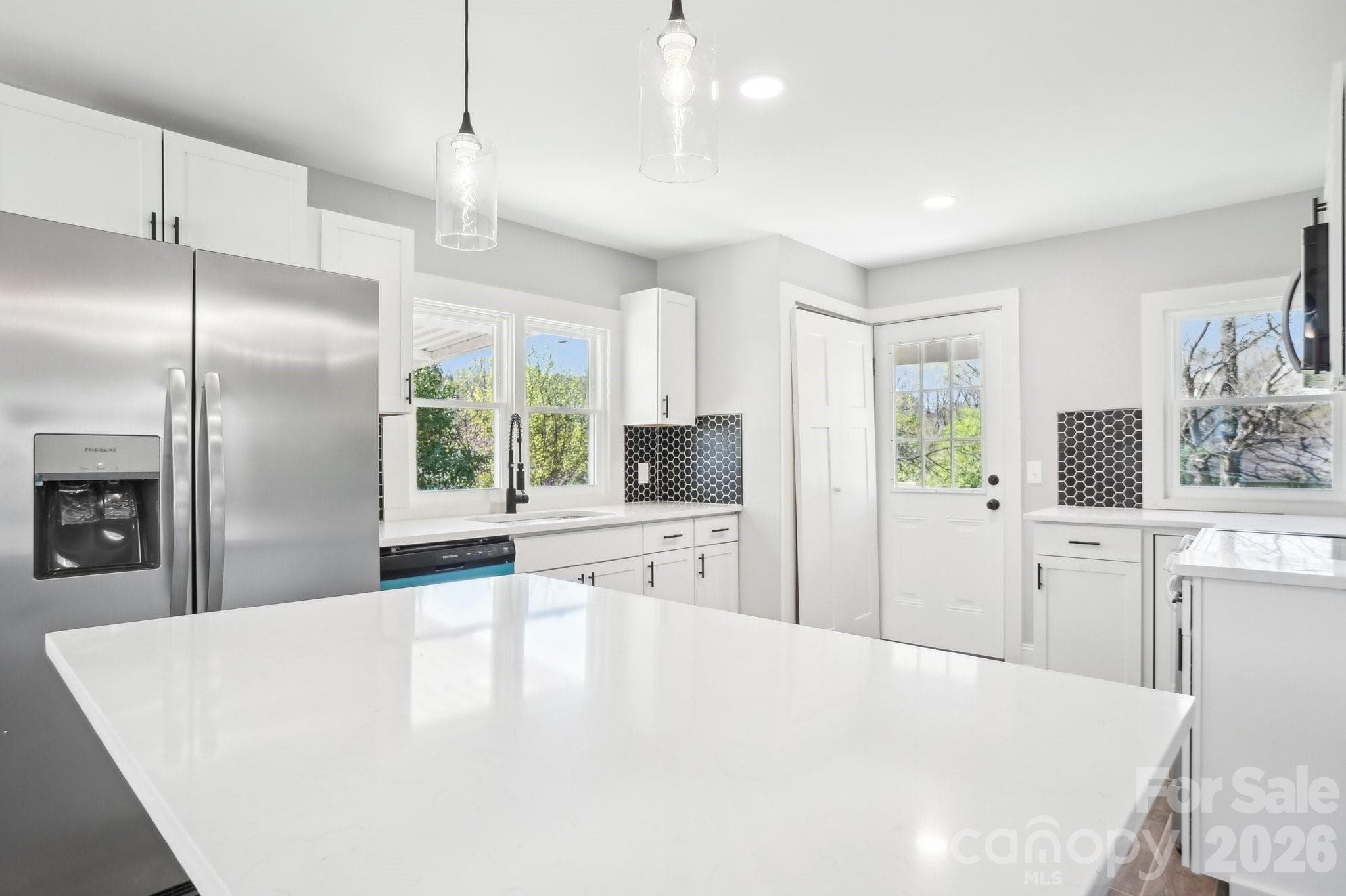 Single Family Residence at Gastonia, photo 7 of 21