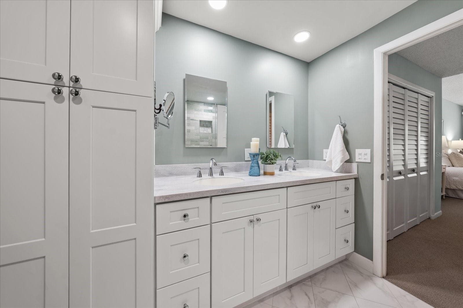 Condominium at 6 BELLEVIEW BLVD #105, BELLEAIR, photo 25 of 58