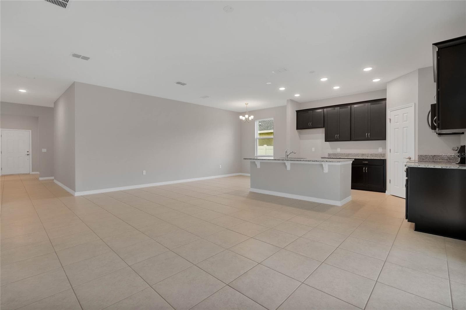 Single Family Residence at 717 CROWN ROSE DR, EAGLE LAKE, photo 13 of 39
