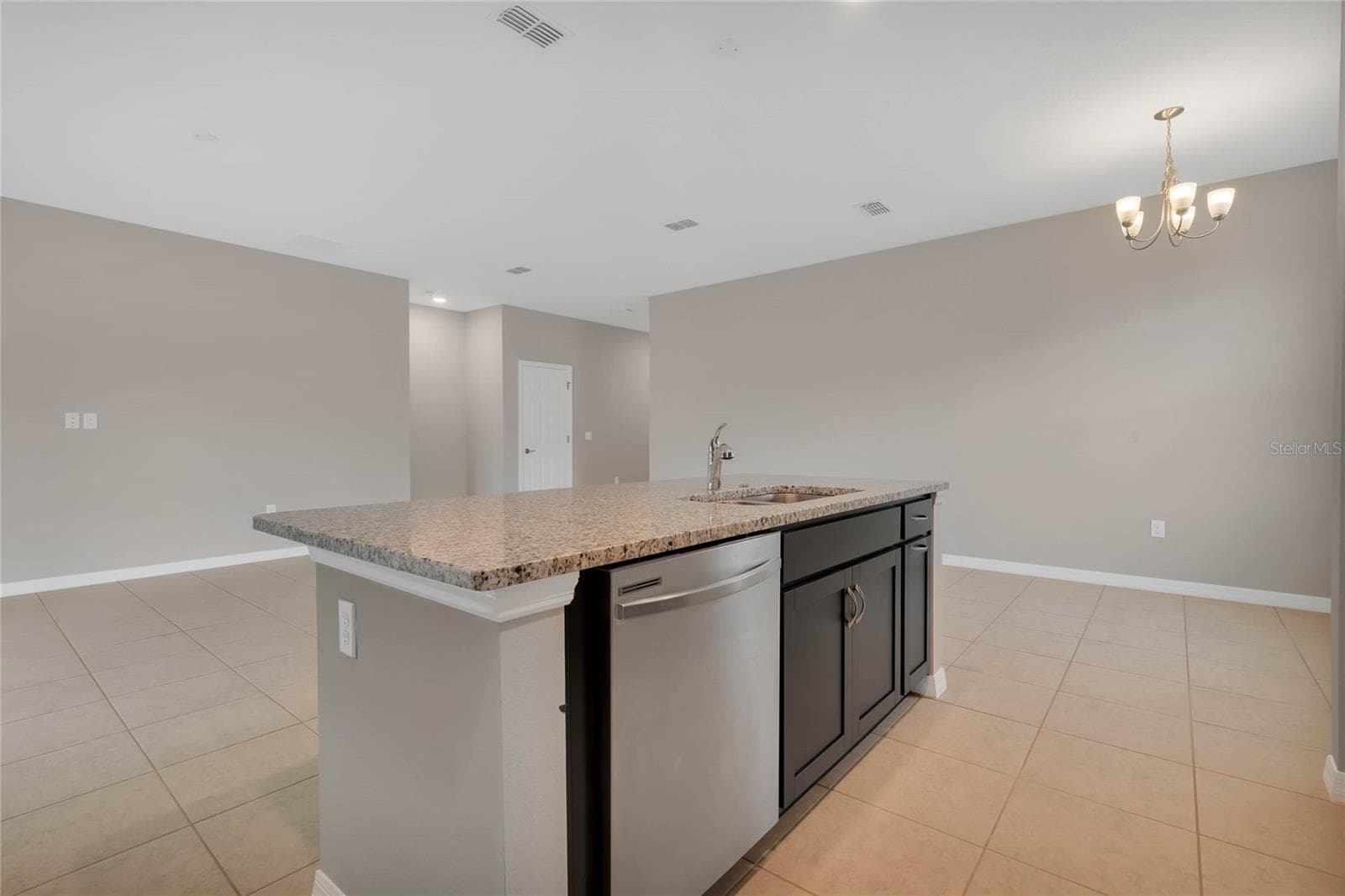 Single Family Residence at 717 CROWN ROSE DR, EAGLE LAKE, photo 15 of 39