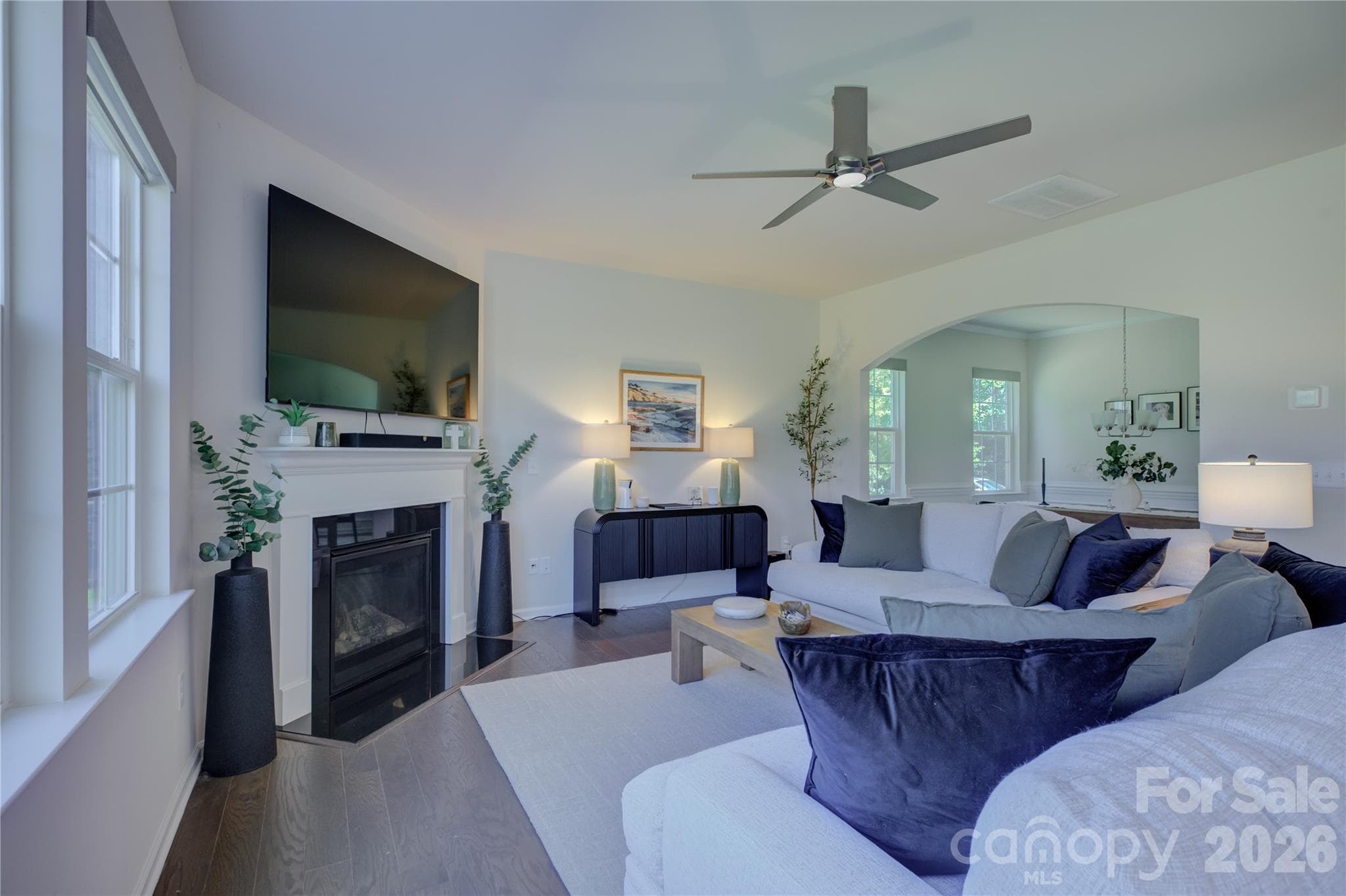 Single Family Residence at 17812 New Mark Avenue, Charlotte, photo 9 of 48