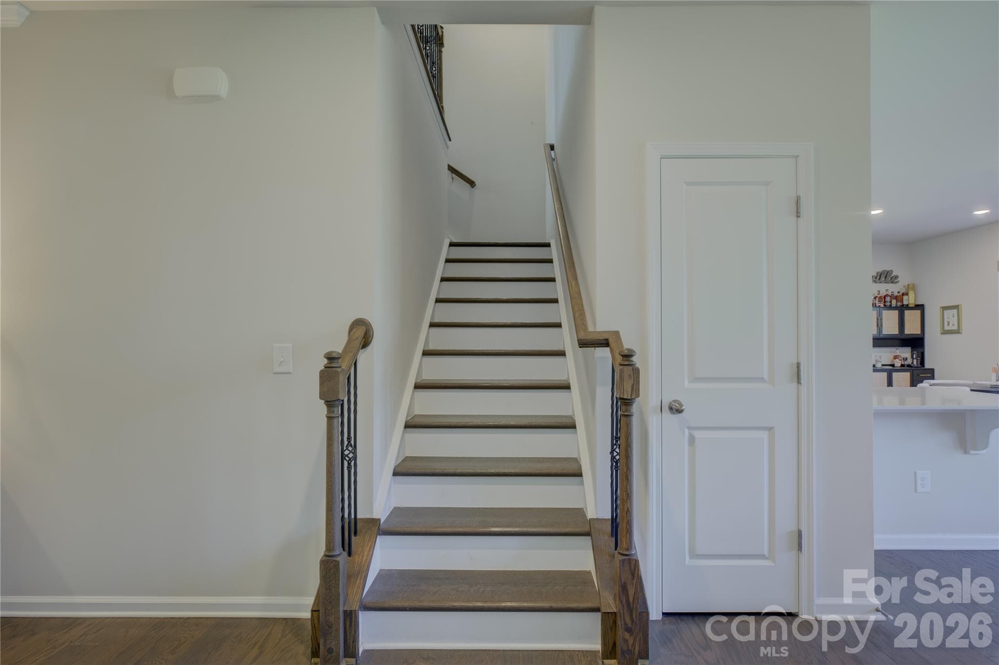 Single Family Residence at 17812 New Mark Avenue, Charlotte, photo 19 of 48