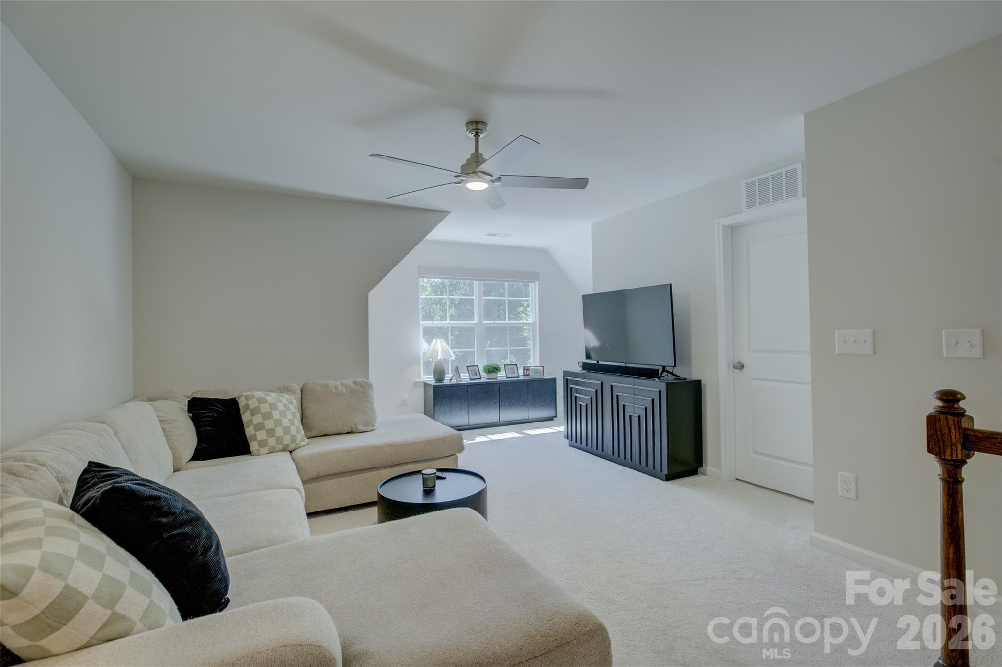 Single Family Residence at 17812 New Mark Avenue, Charlotte, photo 20 of 48