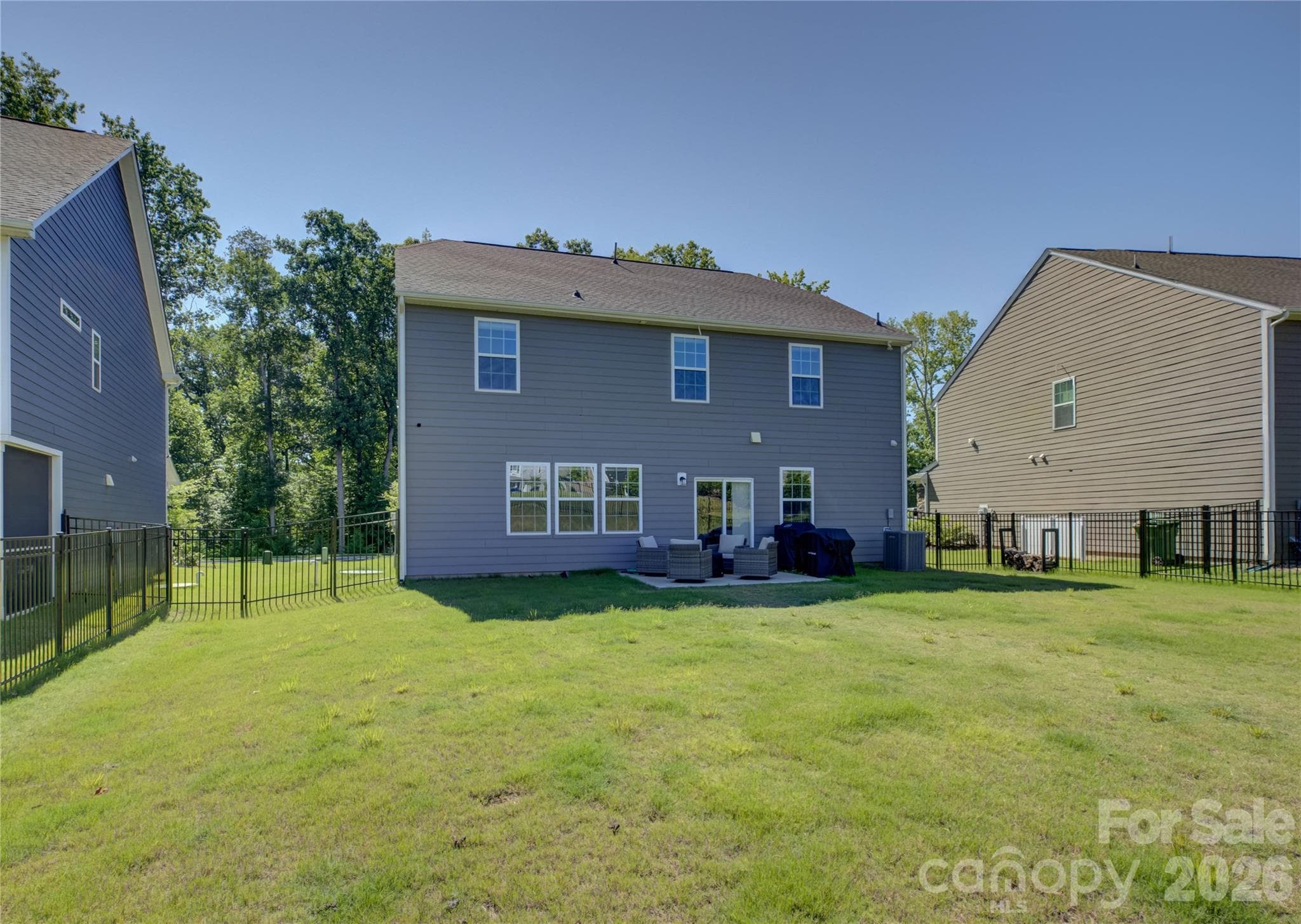 Single Family Residence at 17812 New Mark Avenue, Charlotte, photo 36 of 48