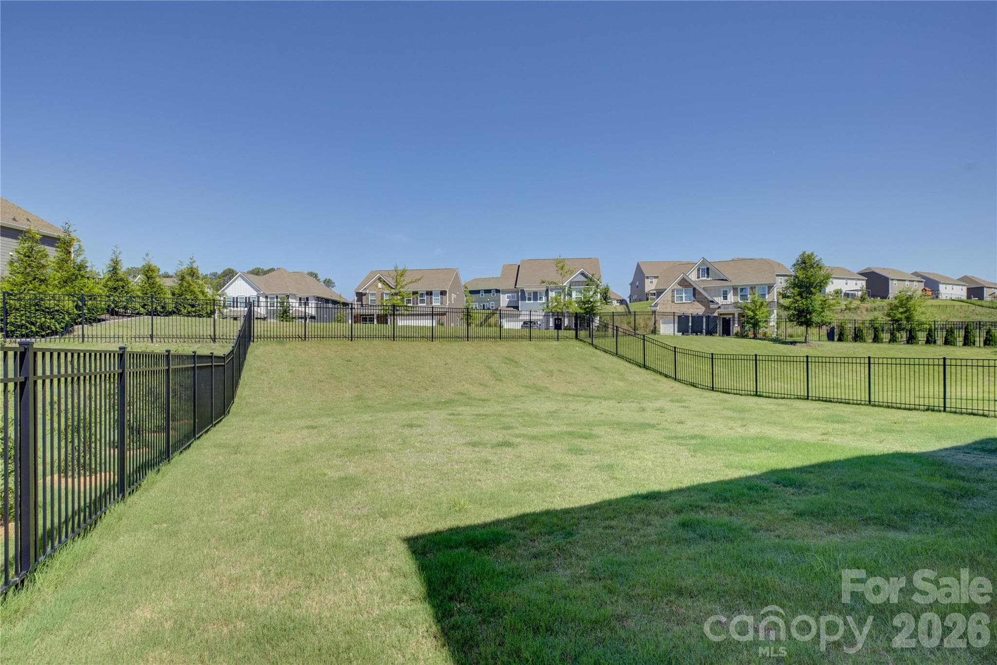 Single Family Residence at 17812 New Mark Avenue, Charlotte, photo 38 of 48