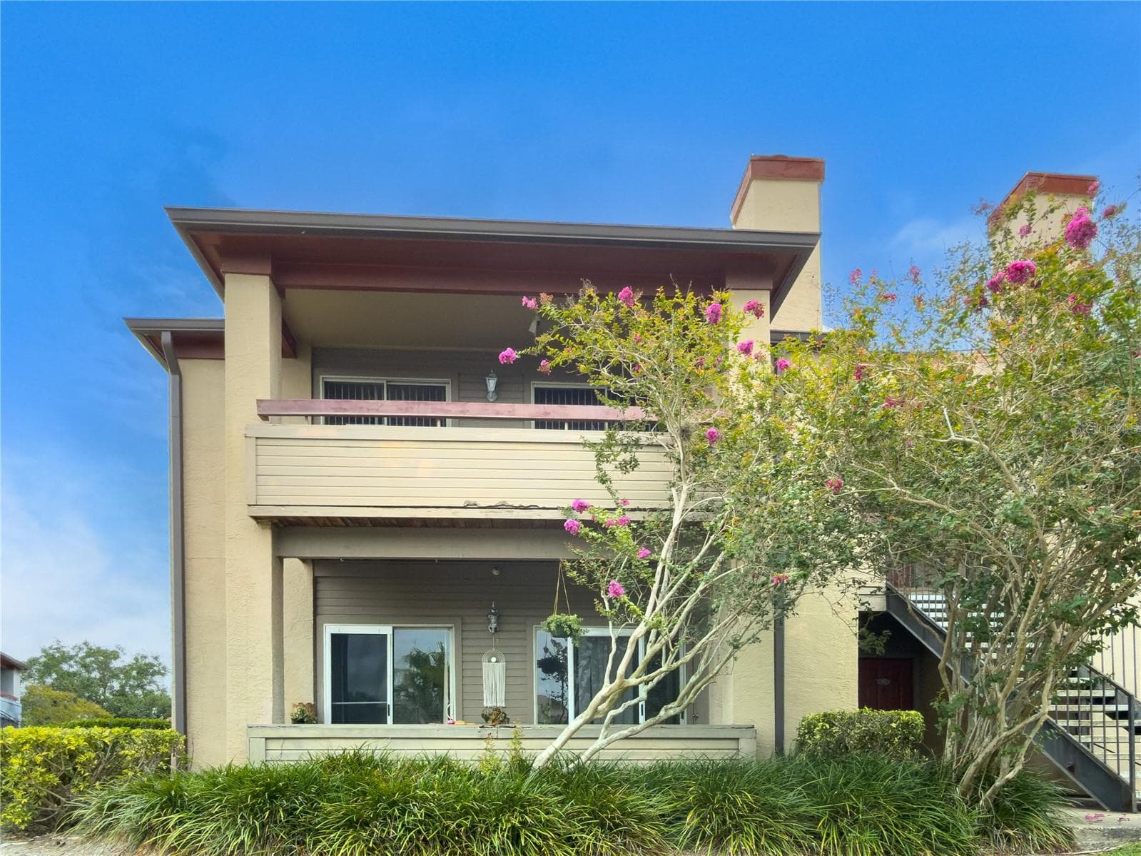 ITOPIA PRIVATE RESIDENCES CONDO
