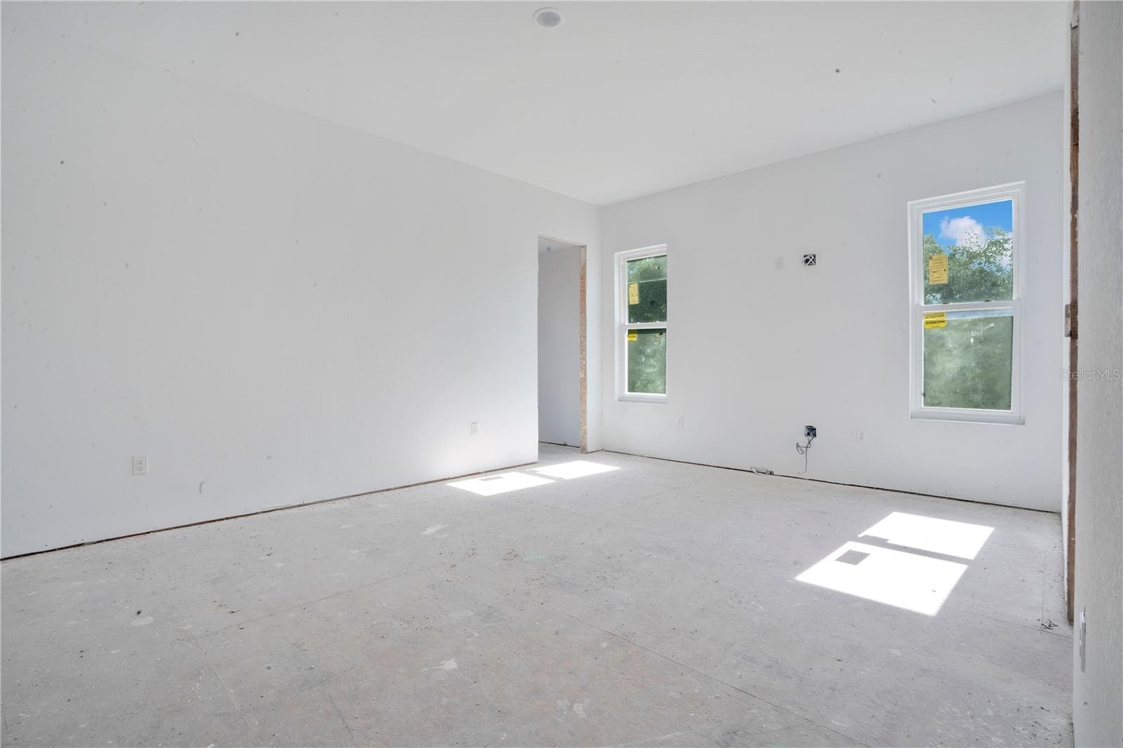 Single Family Residence at 818 LAKE AGNES DR, POLK CITY, photo 23 of 95