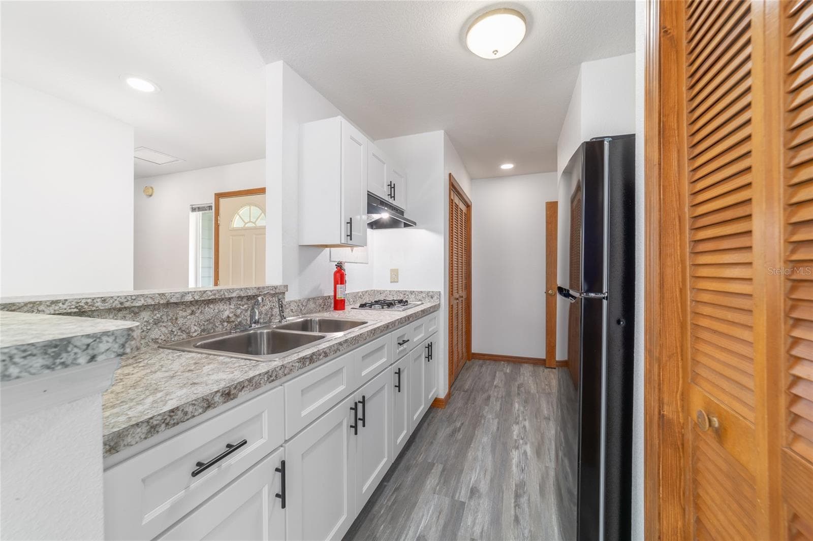 In-Law Suite/Guest Kitchen 2 - 13984 SW 80TH ST, DUNNELLON