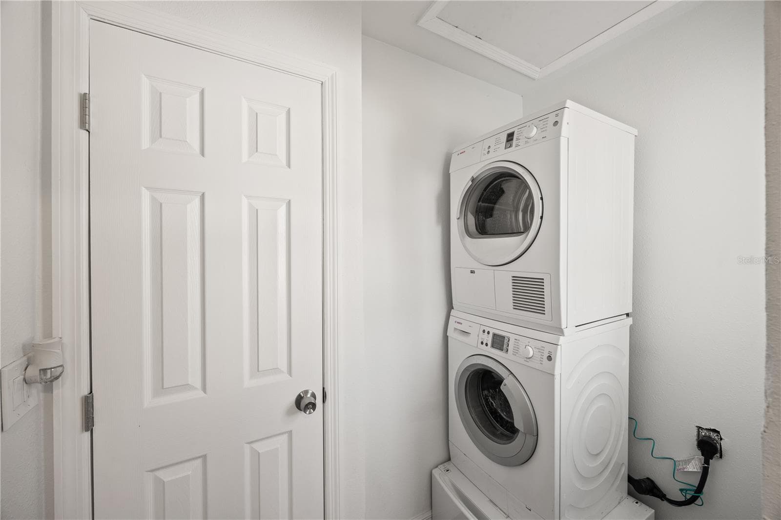 Triplex at 3155 WATERSIDE DR, ENGLEWOOD, photo 26 of 74