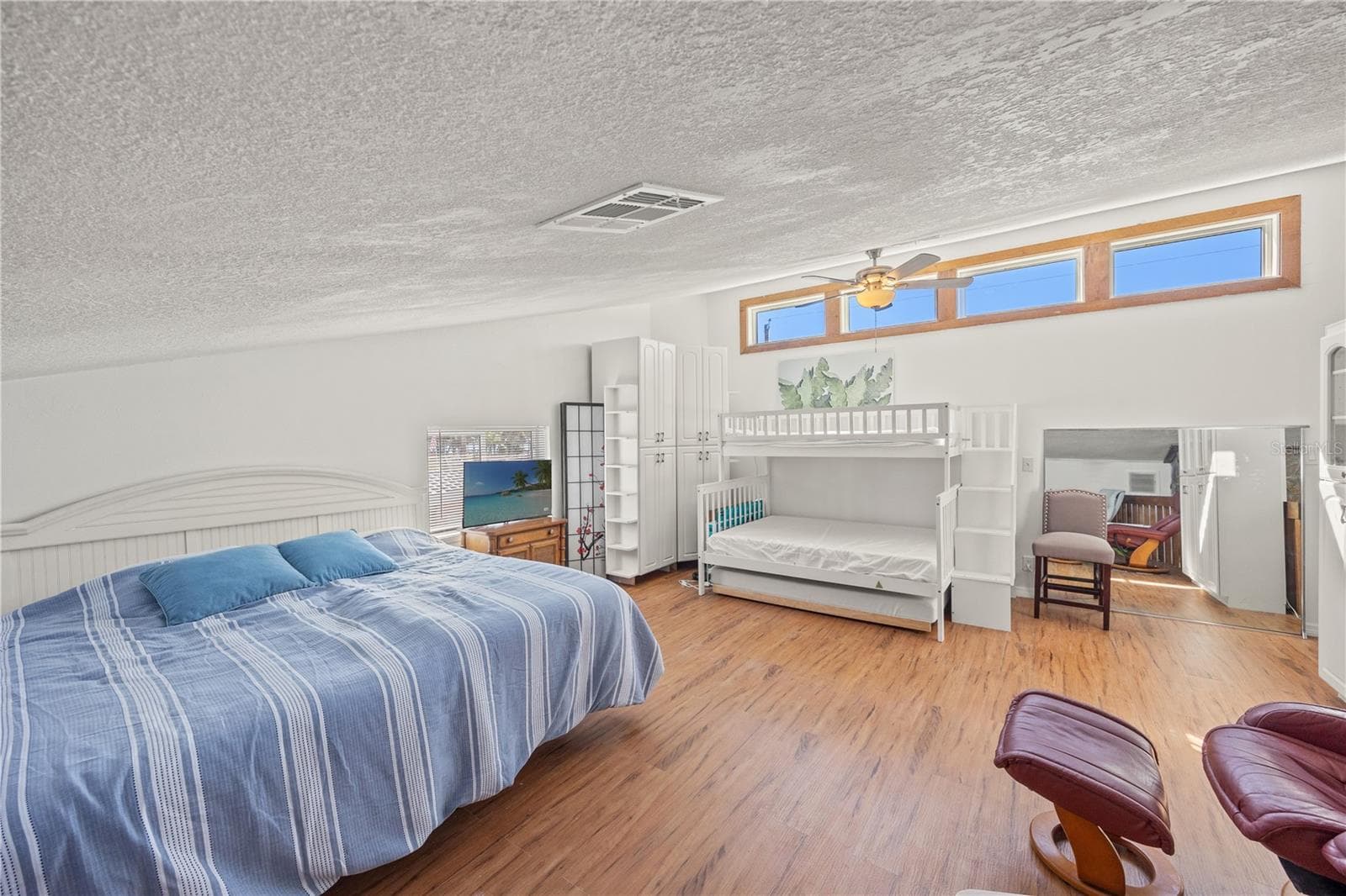 Triplex at 3155 WATERSIDE DR, ENGLEWOOD, photo 40 of 74