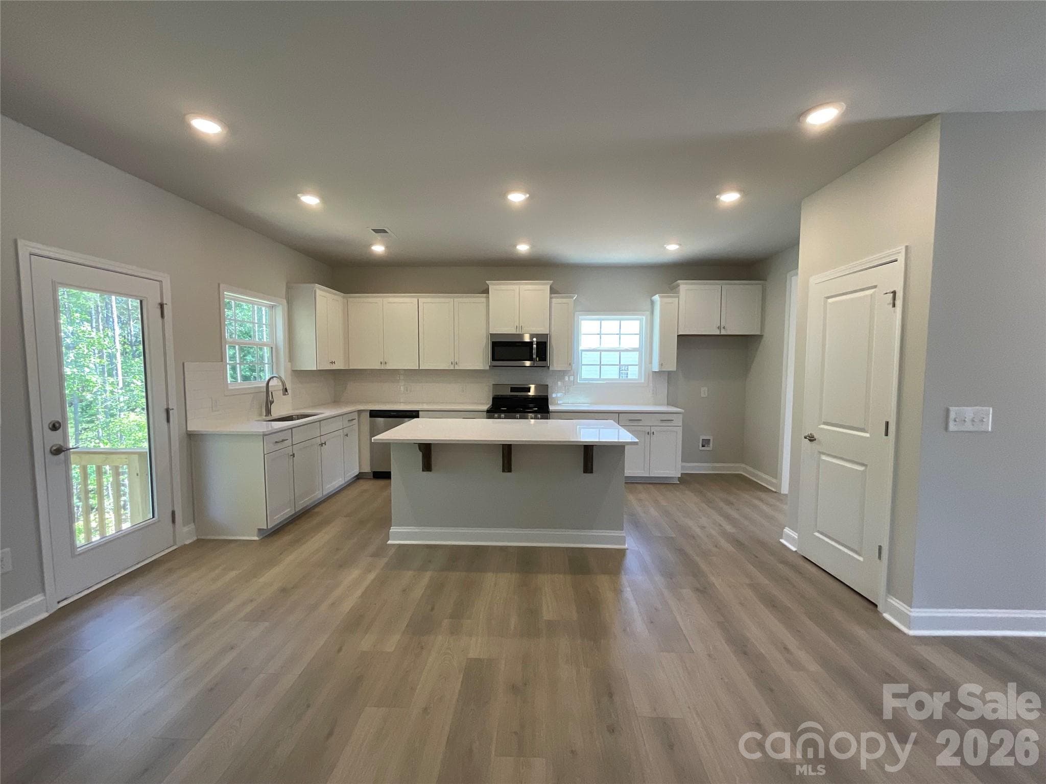 Spacious kitchen - York