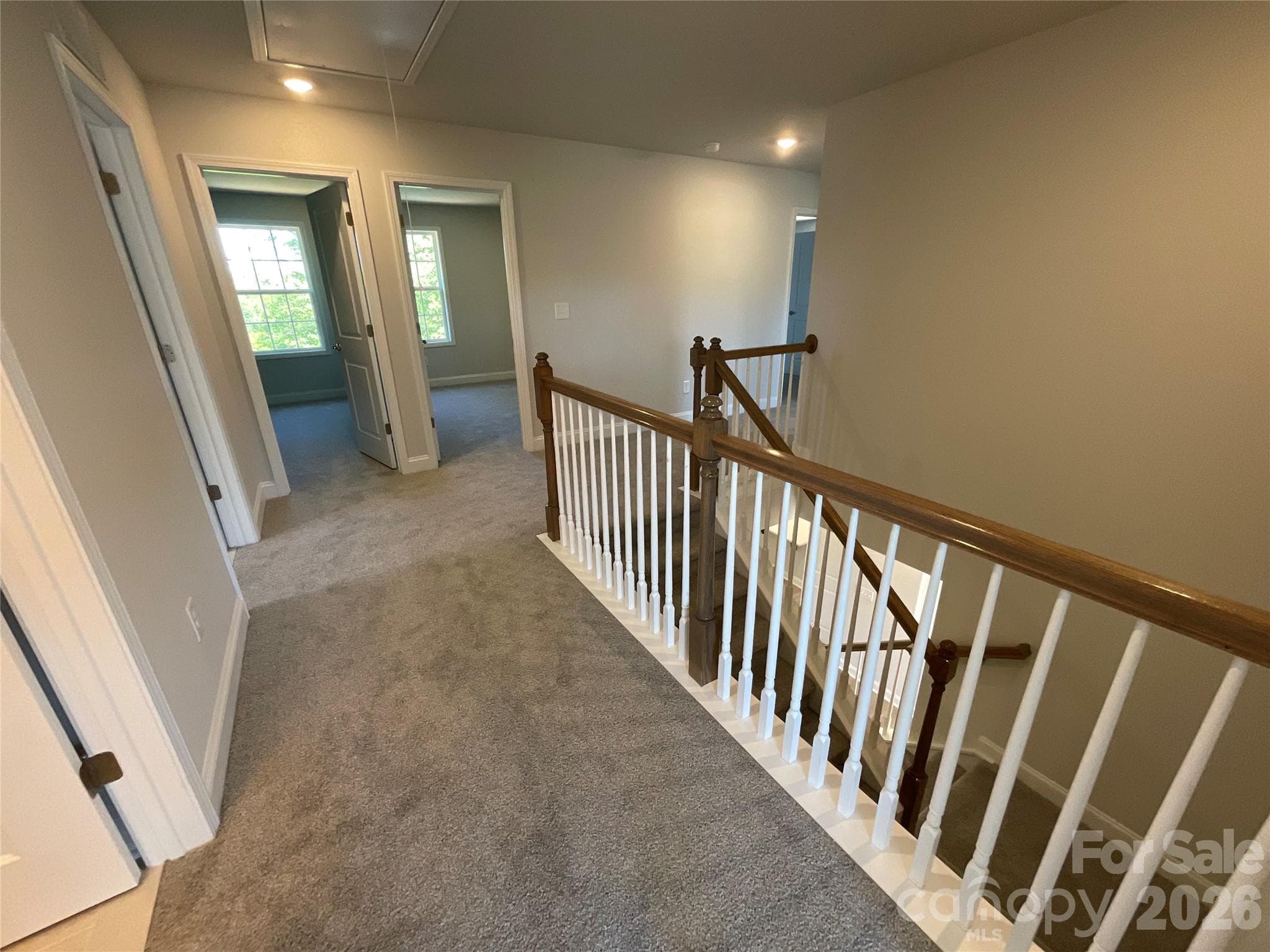 Upstairs hallway - 1558 Autumn Lane, York