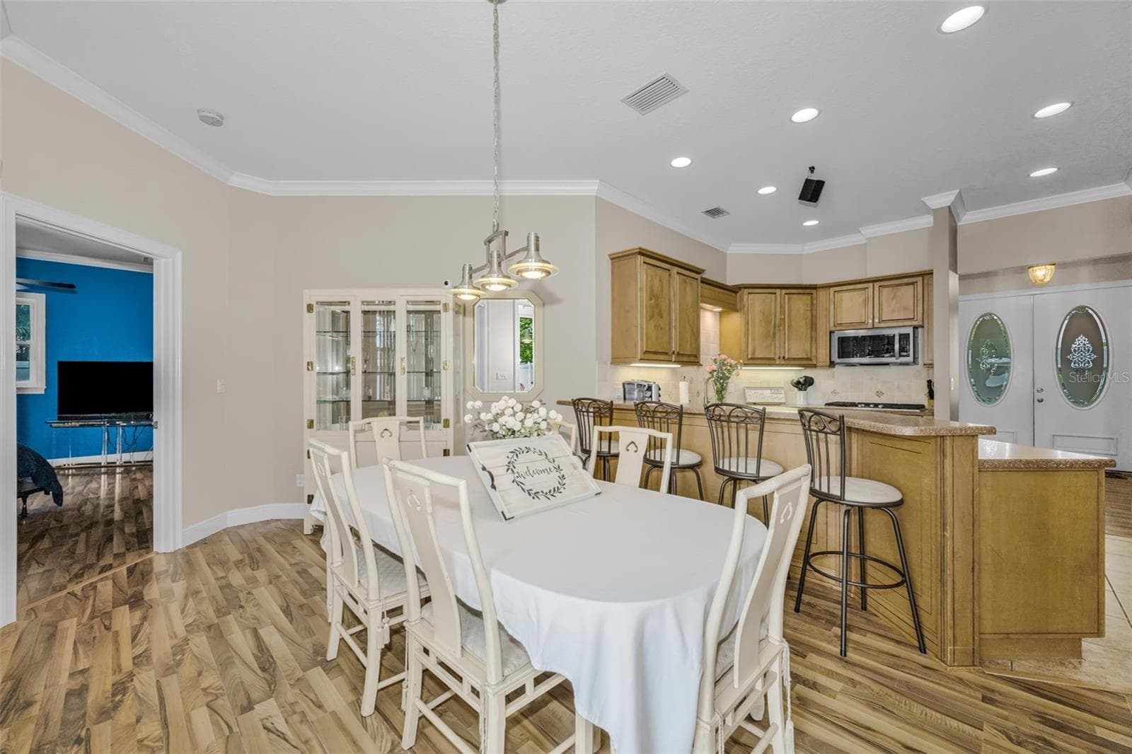 Open Concept - 1888 BUGLE LN, CLEARWATER