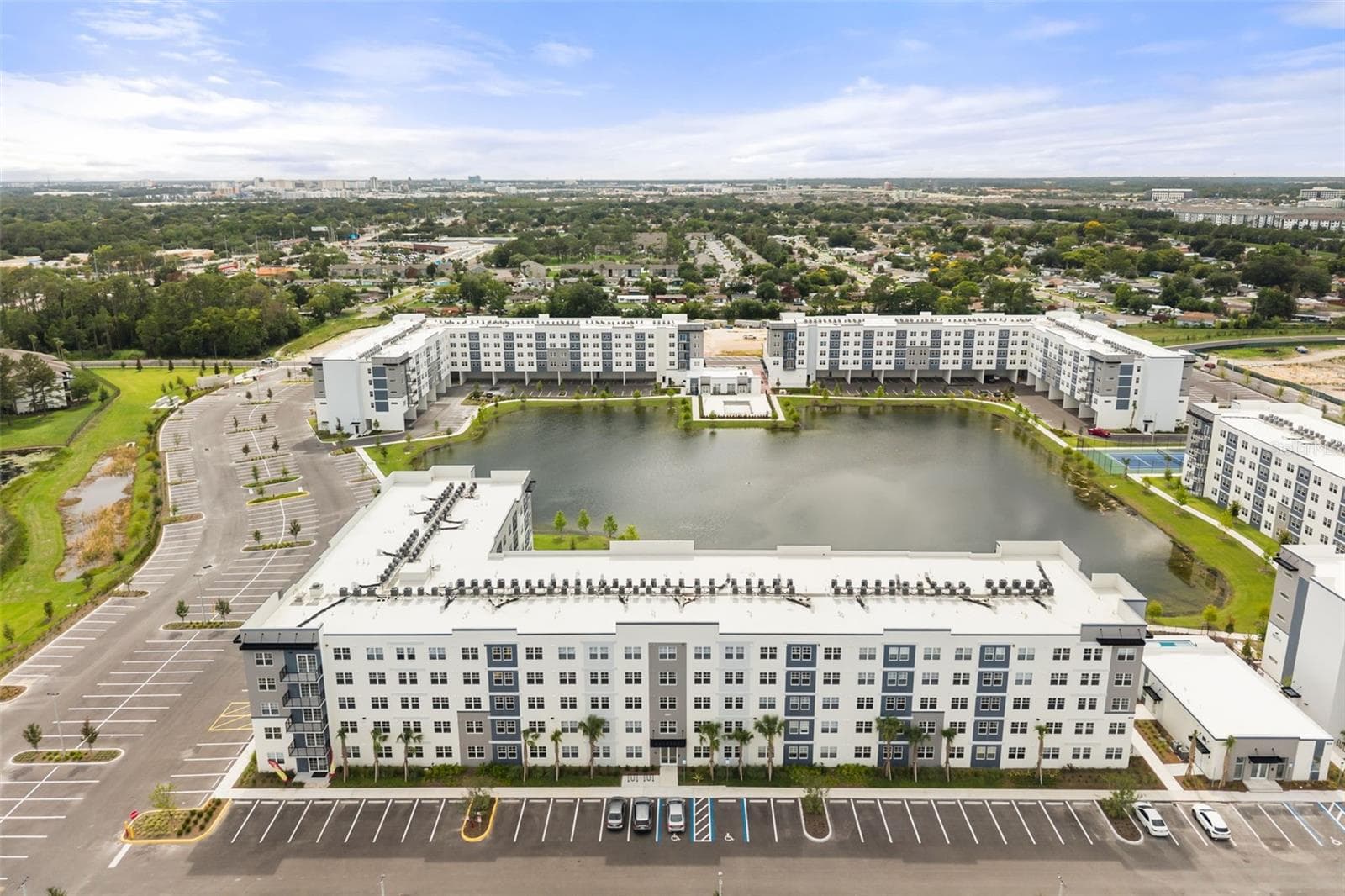 5587 MILLENIA PARK BLVD #308