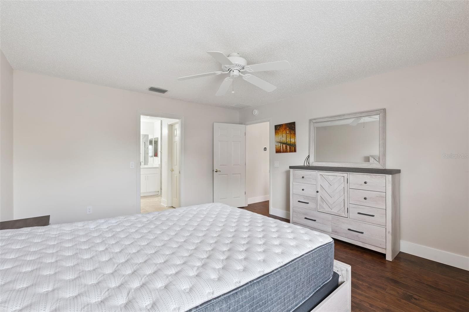 Primary Suite - 1575 HOLLYBERRY PL, THE VILLAGES