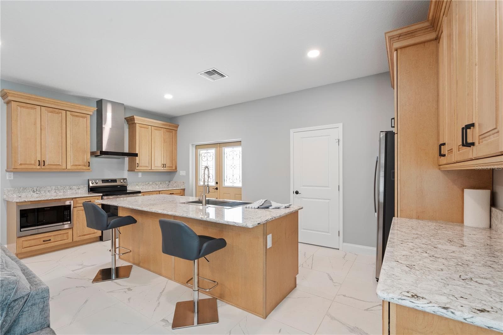 View of Kitchen - 3225 LAUREL AVE, CLEARWATER