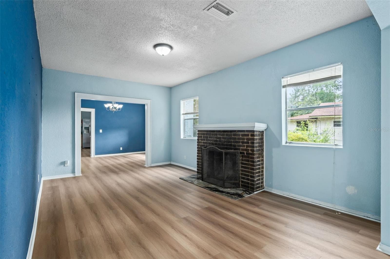 Single Family Residence at 1516 E ELM RD, LAKELAND, photo 13 of 41