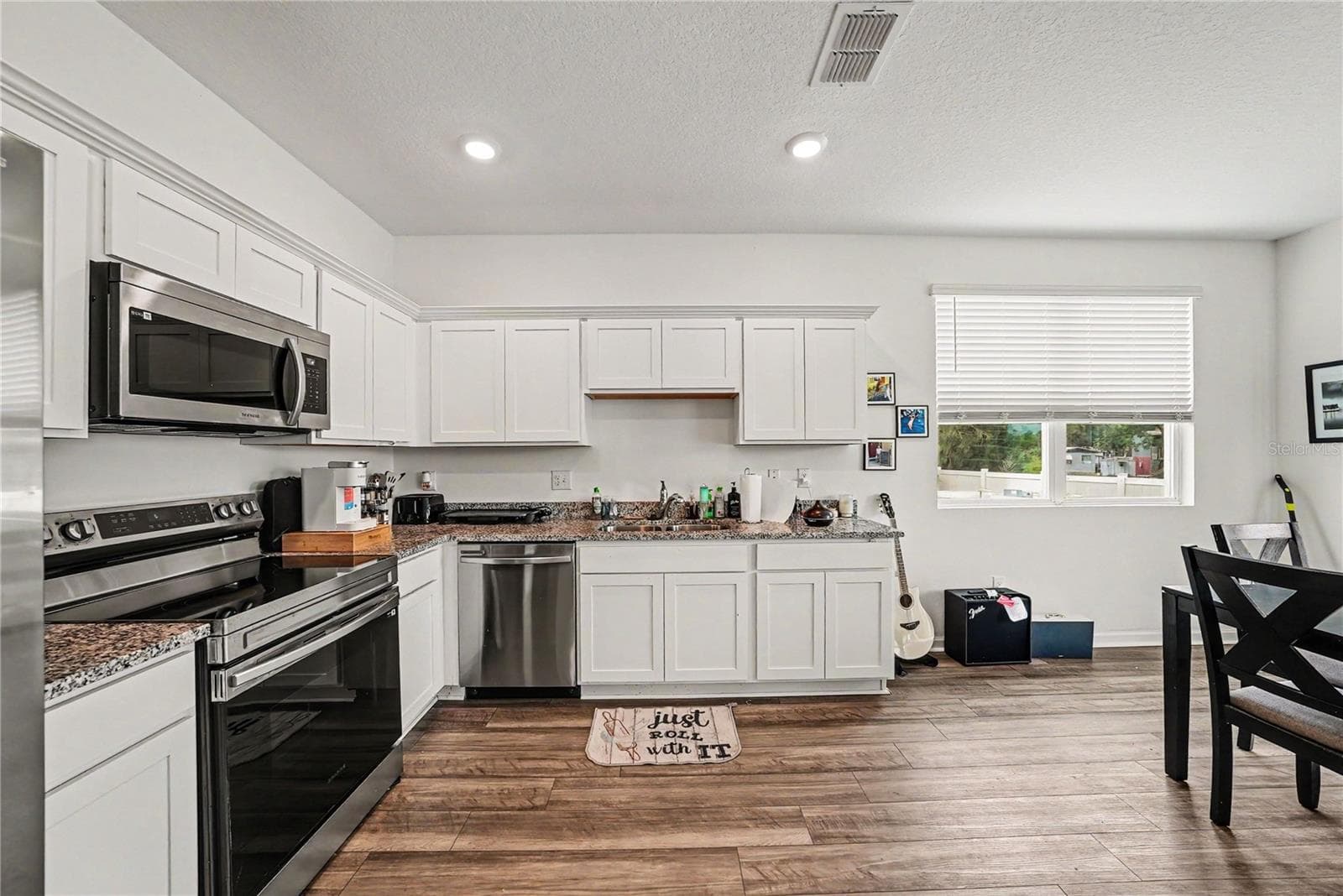 Single Family Residence at 6272 BUCKET CT, GIBSONTON, photo 11 of 30