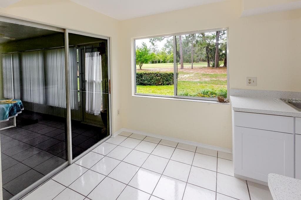 Kitchen - 7560 ST ANDREWS BLVD #7560, WEEKI WACHEE