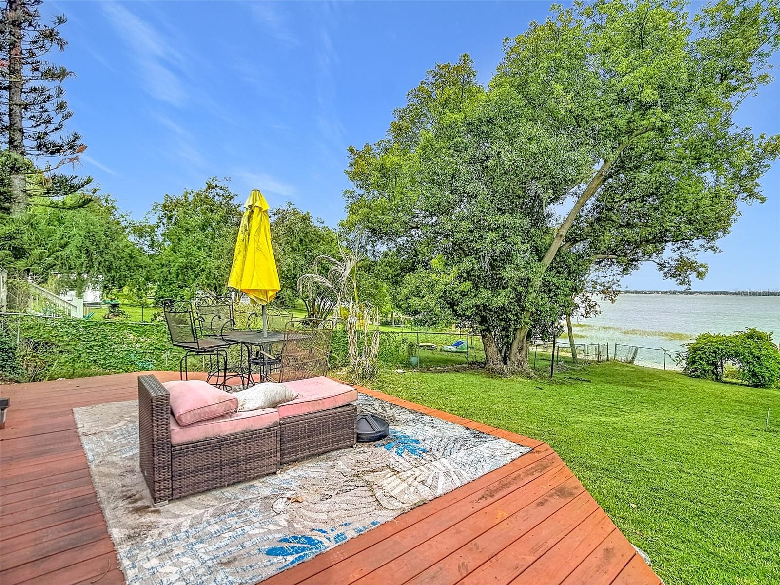 Single Family Residence at 331 BAY ST, AUBURNDALE, photo 58 of 72
