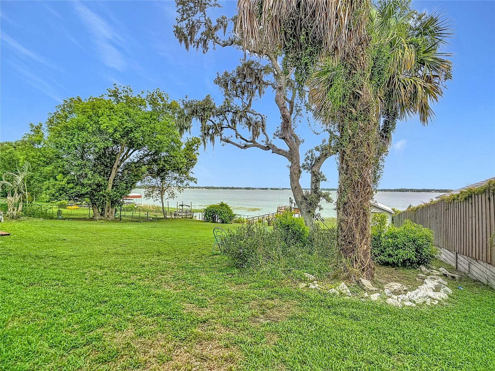 Single Family Residence at 331 BAY ST, AUBURNDALE, photo 61 of 72