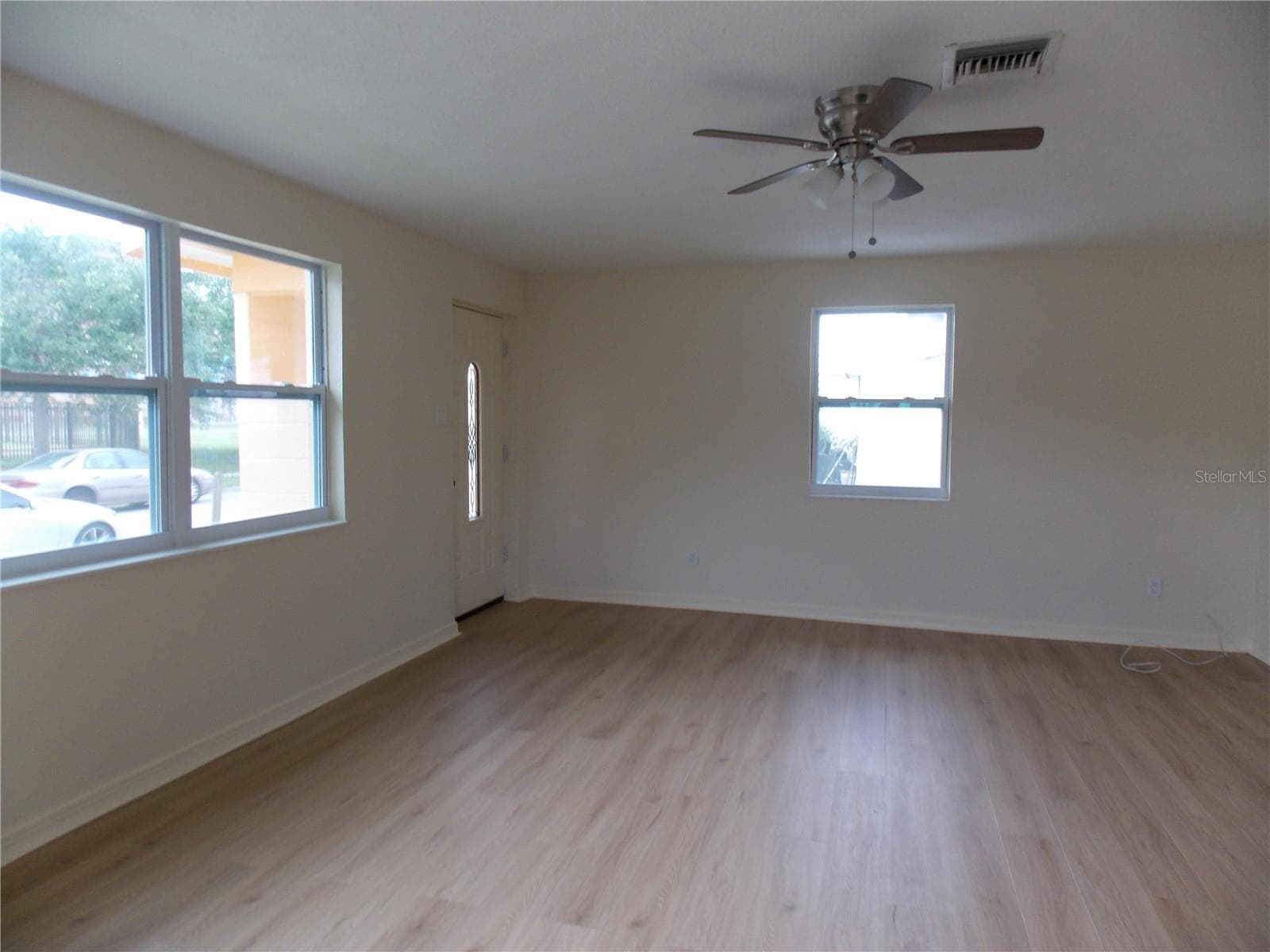 Living Room - 1669 35TH ST, SARASOTA
