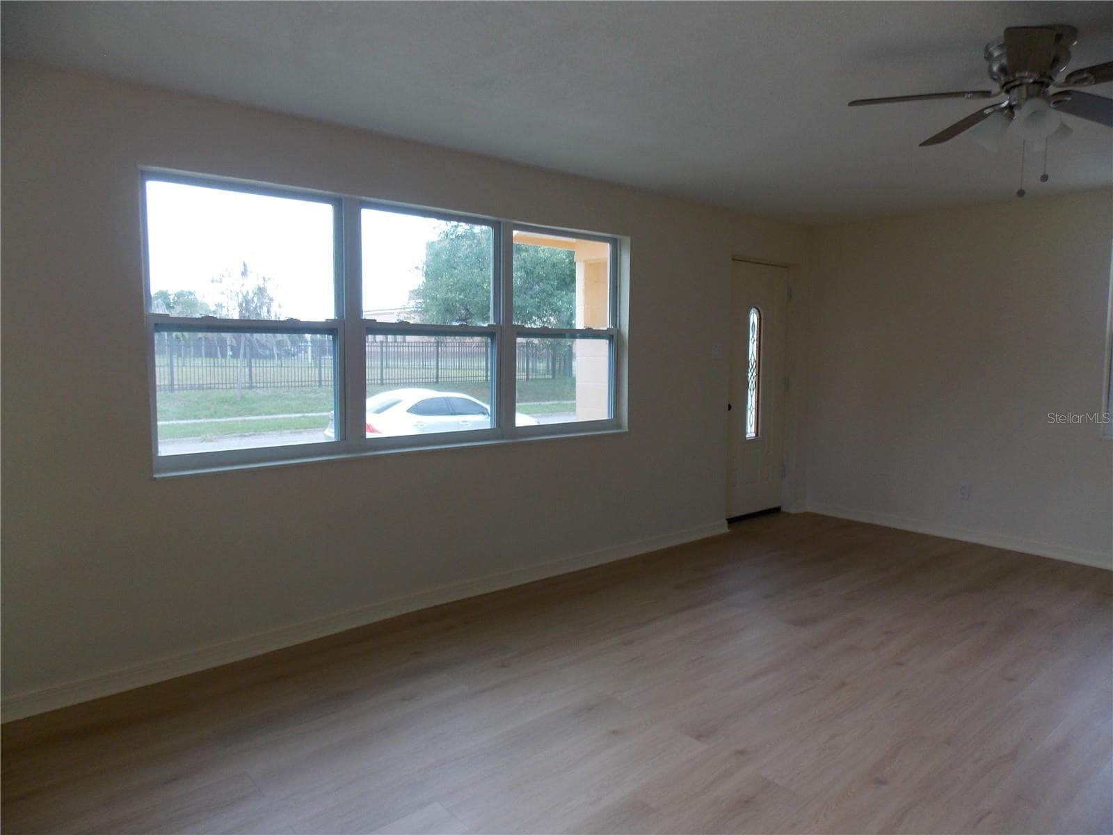 Living Room - 1669 35TH ST, SARASOTA
