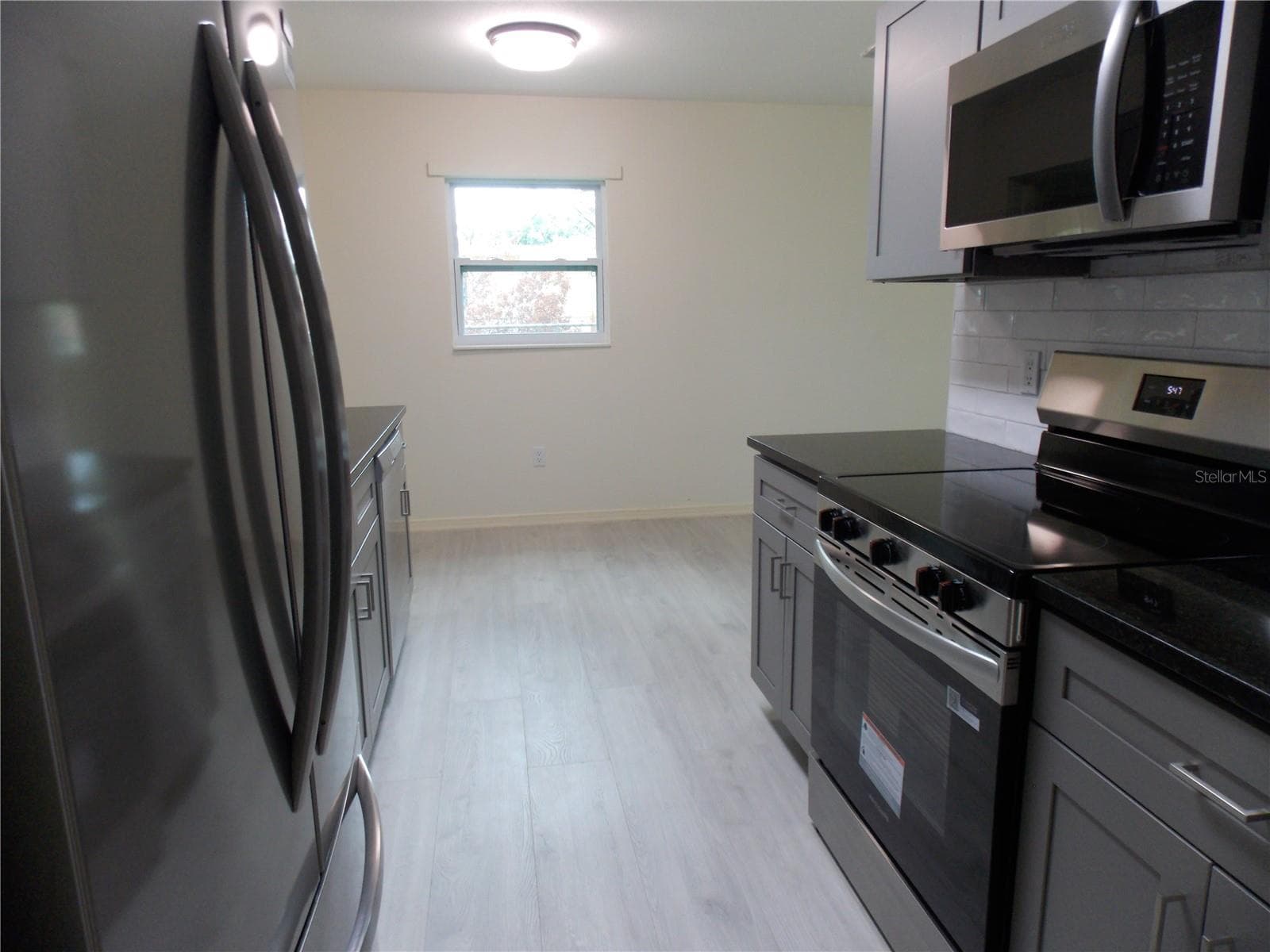 Kitchen - 1669 35TH ST, SARASOTA