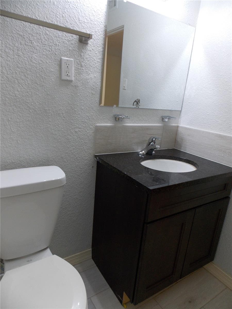 Guest Bathroom - 1669 35TH ST, SARASOTA