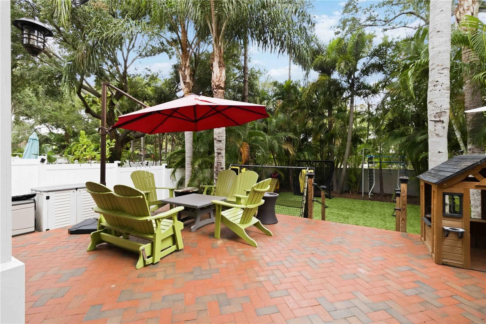 Townhouse at 2869 BAYSHORE TRAILS DR, TAMPA, photo 36 of 42