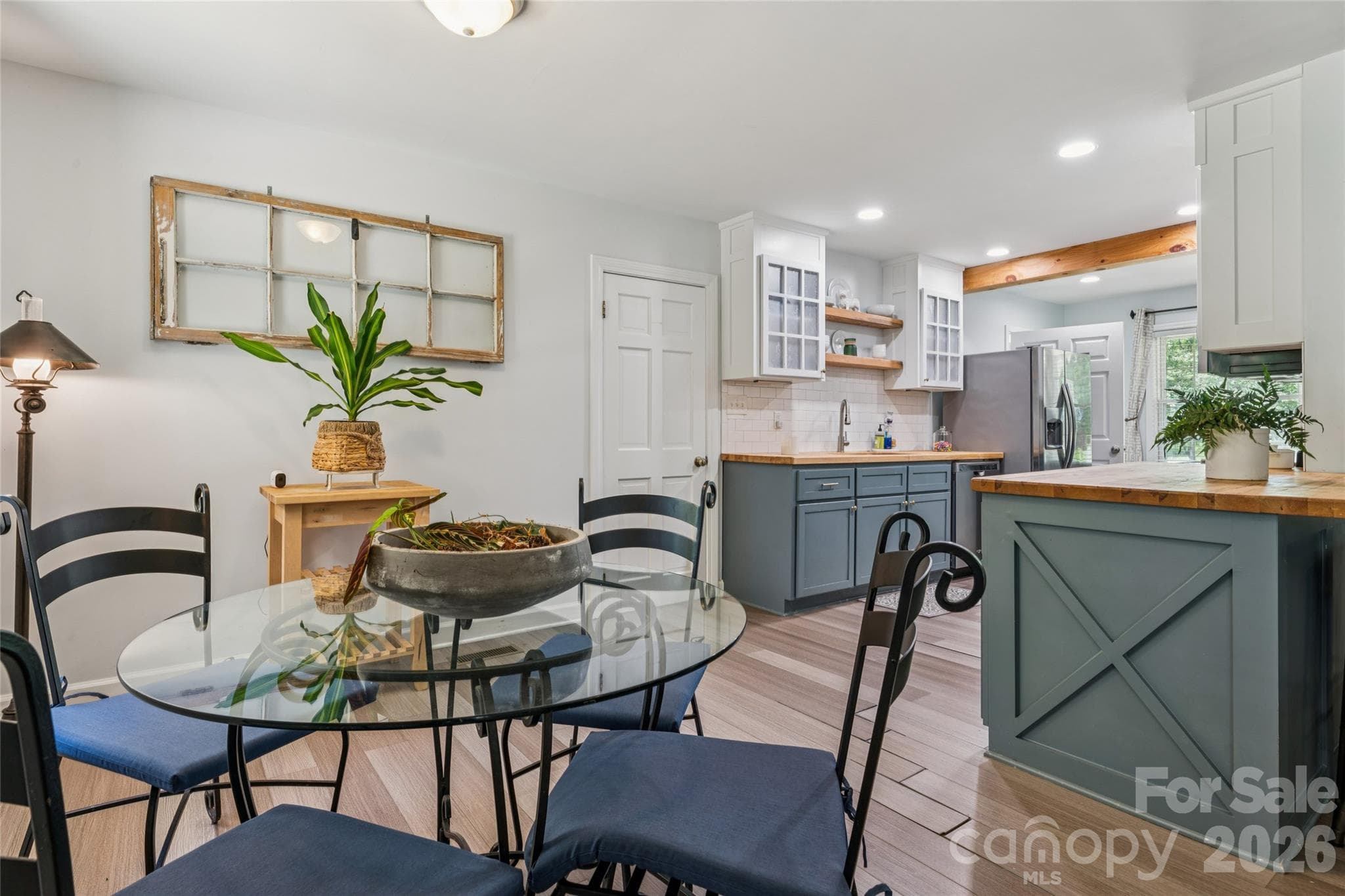 Single Family Residence at Charlotte, photo 12 of 44