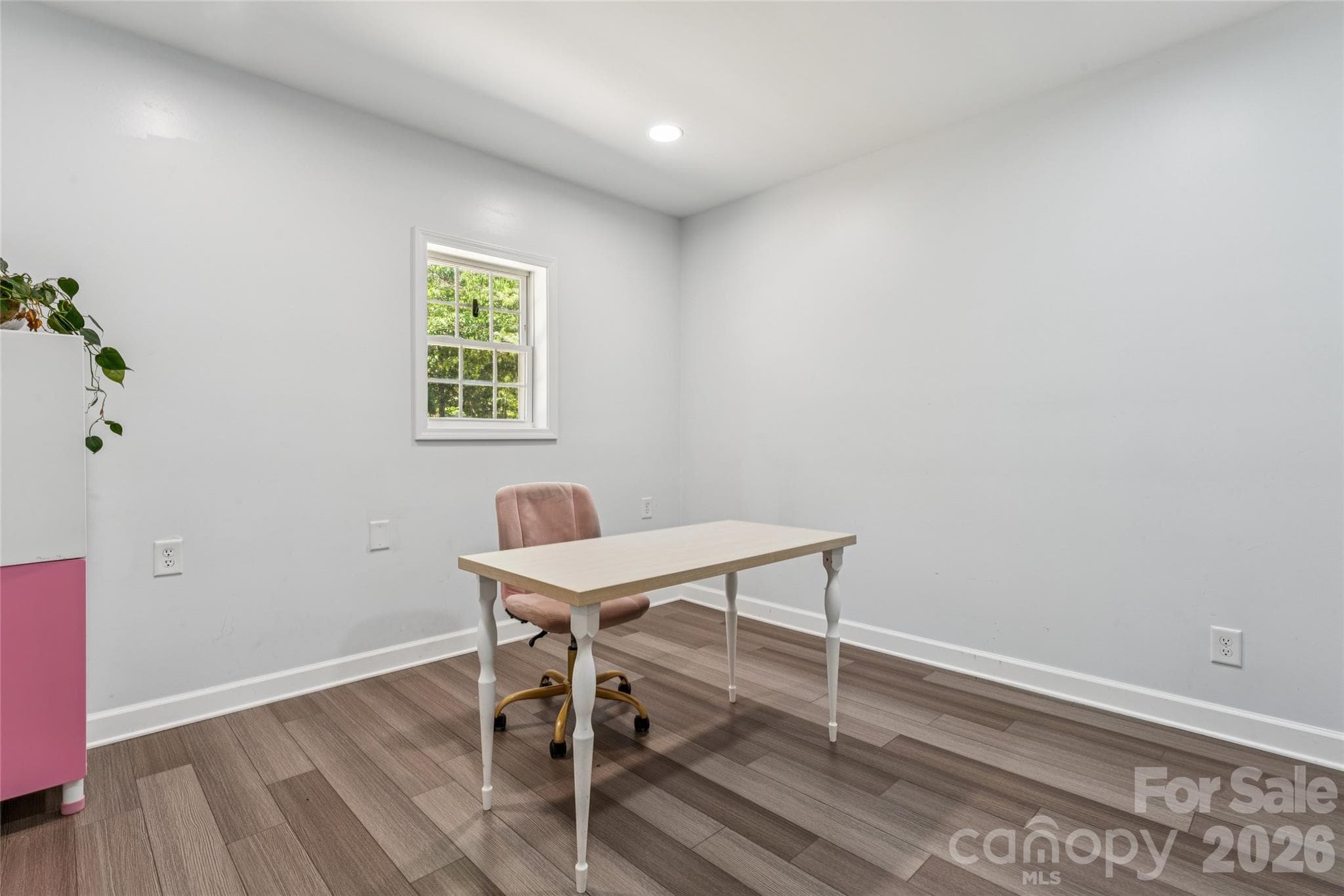 Single Family Residence at Charlotte, photo 16 of 44
