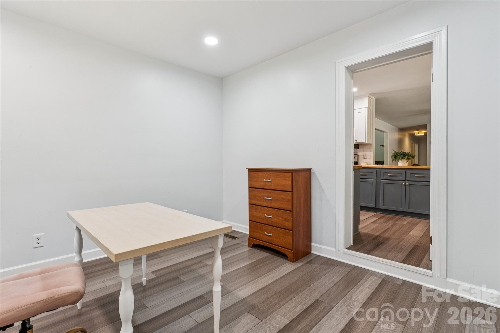 Single Family Residence at Charlotte, photo 17 of 44