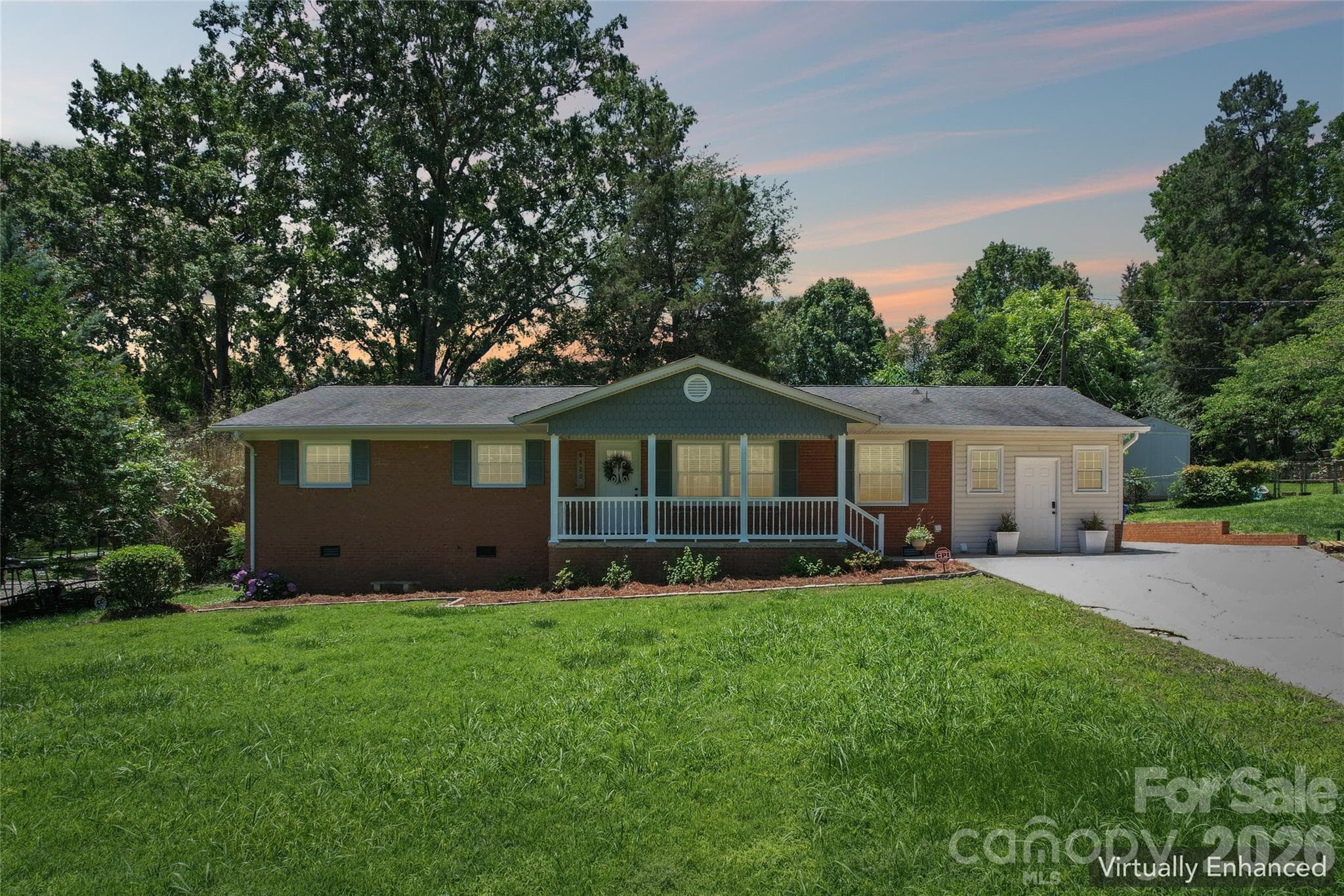 Single Family Residence at Charlotte, photo 34 of 44
