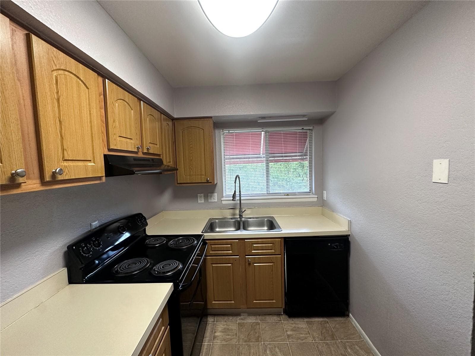 Condominium at 4111 S SEMORAN BLVD #3, ORLANDO, photo 3 of 22