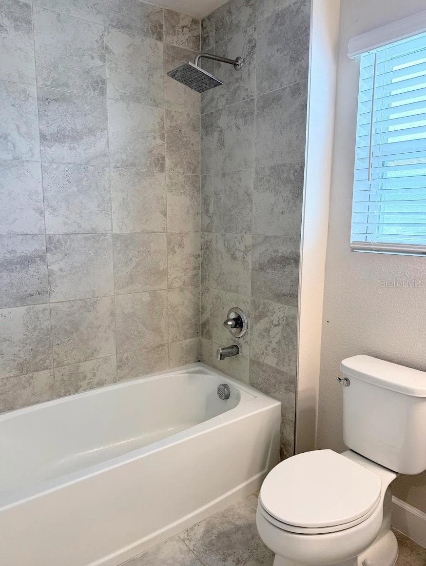 Guest Bathroom - 15084 CARAVAN AVE, ODESSA