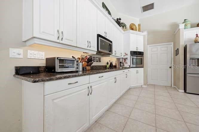 Single Family Residence at 4208 SW 96TH DR, GAINESVILLE, photo 9 of 50