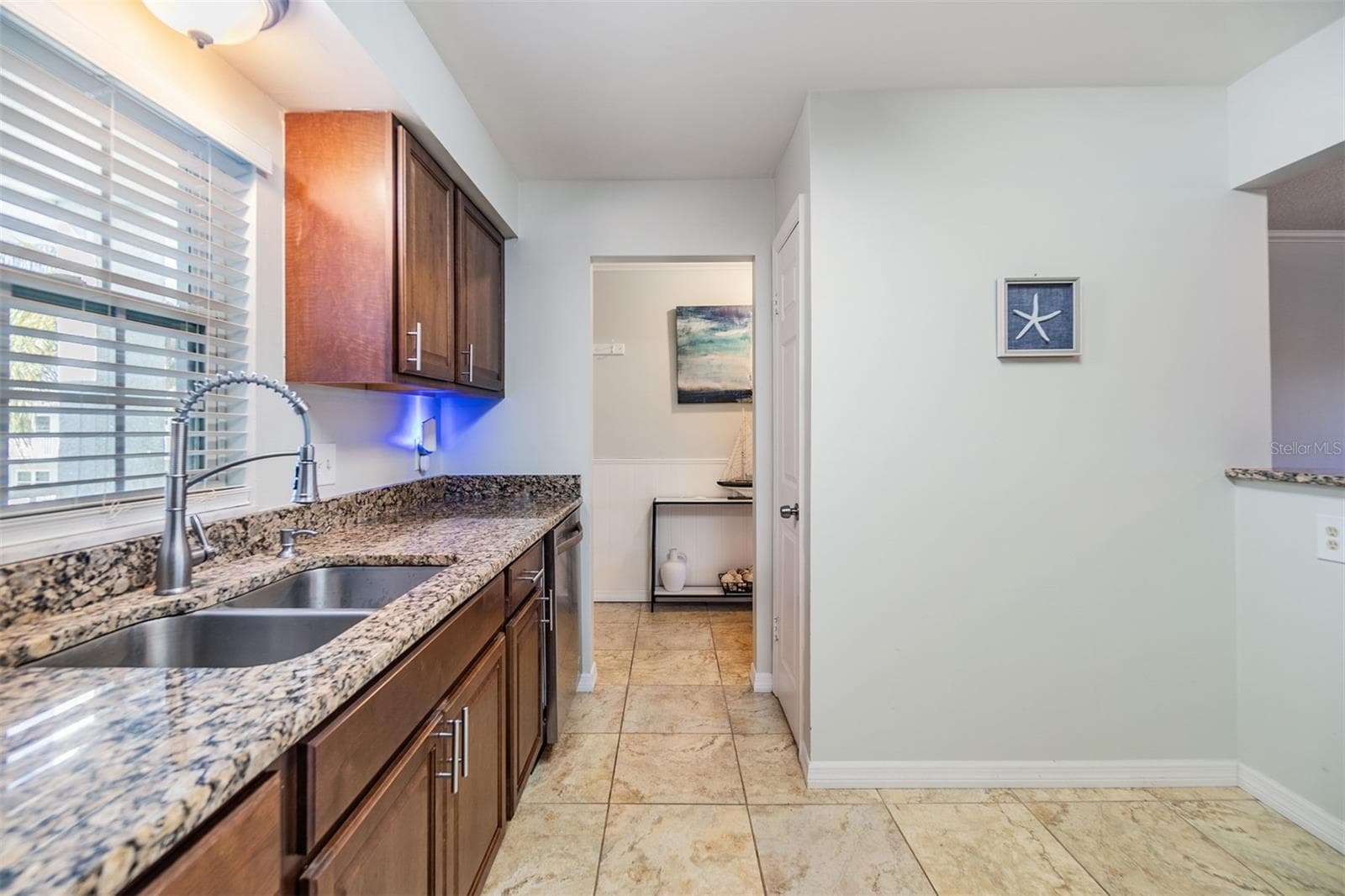 Condominium at 701 POINSETTIA RD #306, BELLEAIR, photo 7 of 27