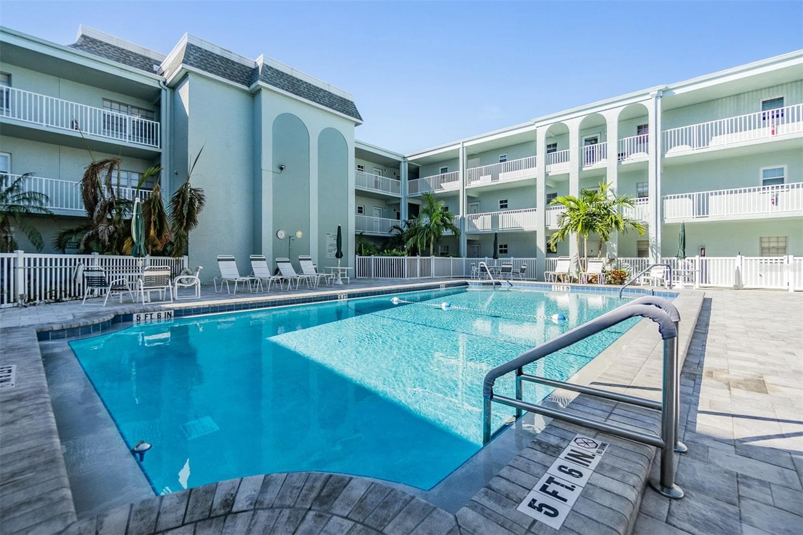 Condominium at 701 POINSETTIA RD #306, BELLEAIR, photo 20 of 27